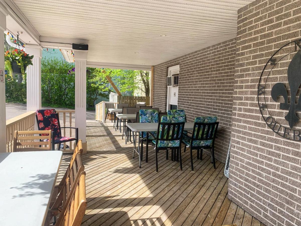 Harbourview Inn And Suites Sydney Buitenkant foto